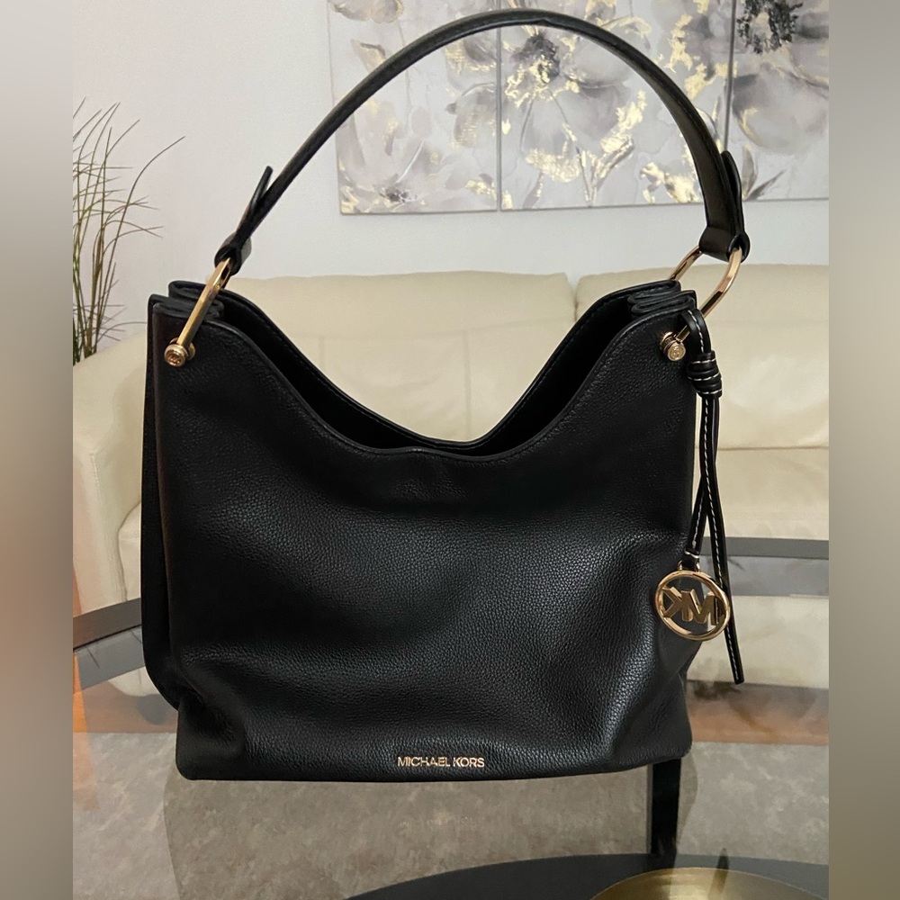 Michael Kors hand bag